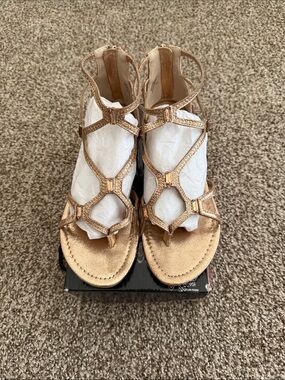 Liliana sandals